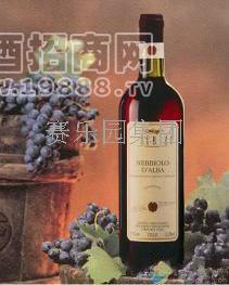 NEBBIOLO（霧酒）