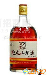 三年陳抱龍山老酒（紹興酒、黃酒、加飯酒、花雕）