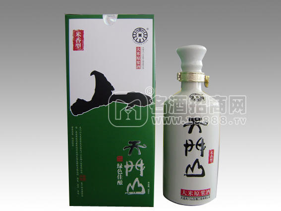 努力打造中國米香型白酒的第一品牌---天門山牌大米原漿酒