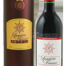 法國(guó)之光·紅標(biāo)干紅葡萄酒