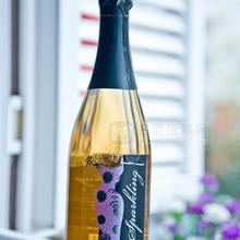 夏文山莊橘色鮭魚(yú)起泡葡萄酒
