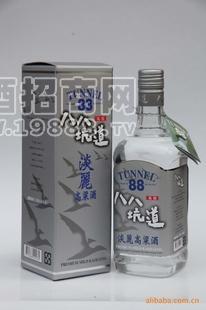 白酒 八八坑道淡麗高粱酒  清香型白酒  臺(tái)灣原產(chǎn)  口感好