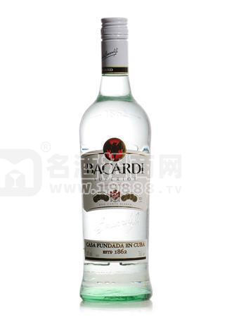 BACARDI 百加得