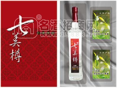 臺(tái)灣澎湖七美樽堿性酒淳品高粱酒禮盒