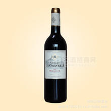 年產(chǎn)僅有五萬瓶葛拉維城堡2007年干紅葡萄酒