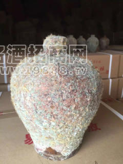 貴州國(guó)酒香酒業(yè)洞藏老壇酒2斤