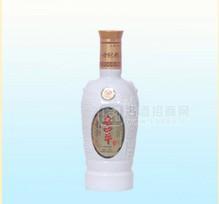 東北白酒，三利釀酒優(yōu)質(zhì)廠家供應(yīng)-金四平