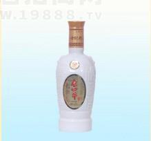 東北白酒，三利釀酒優(yōu)質(zhì)廠家供應(yīng)-金四平