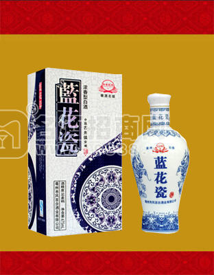藍(lán)花瓷淡雅白酒