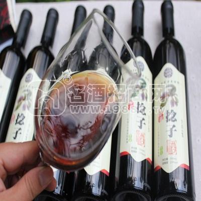 捻子酒桃金娘酒廣西捻子酒廠散裝瓶裝大量供應(yīng)加工定制批發(fā)貼牌定制