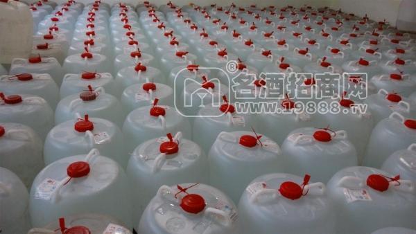 散裝白酒誠(chéng)招代理加盟